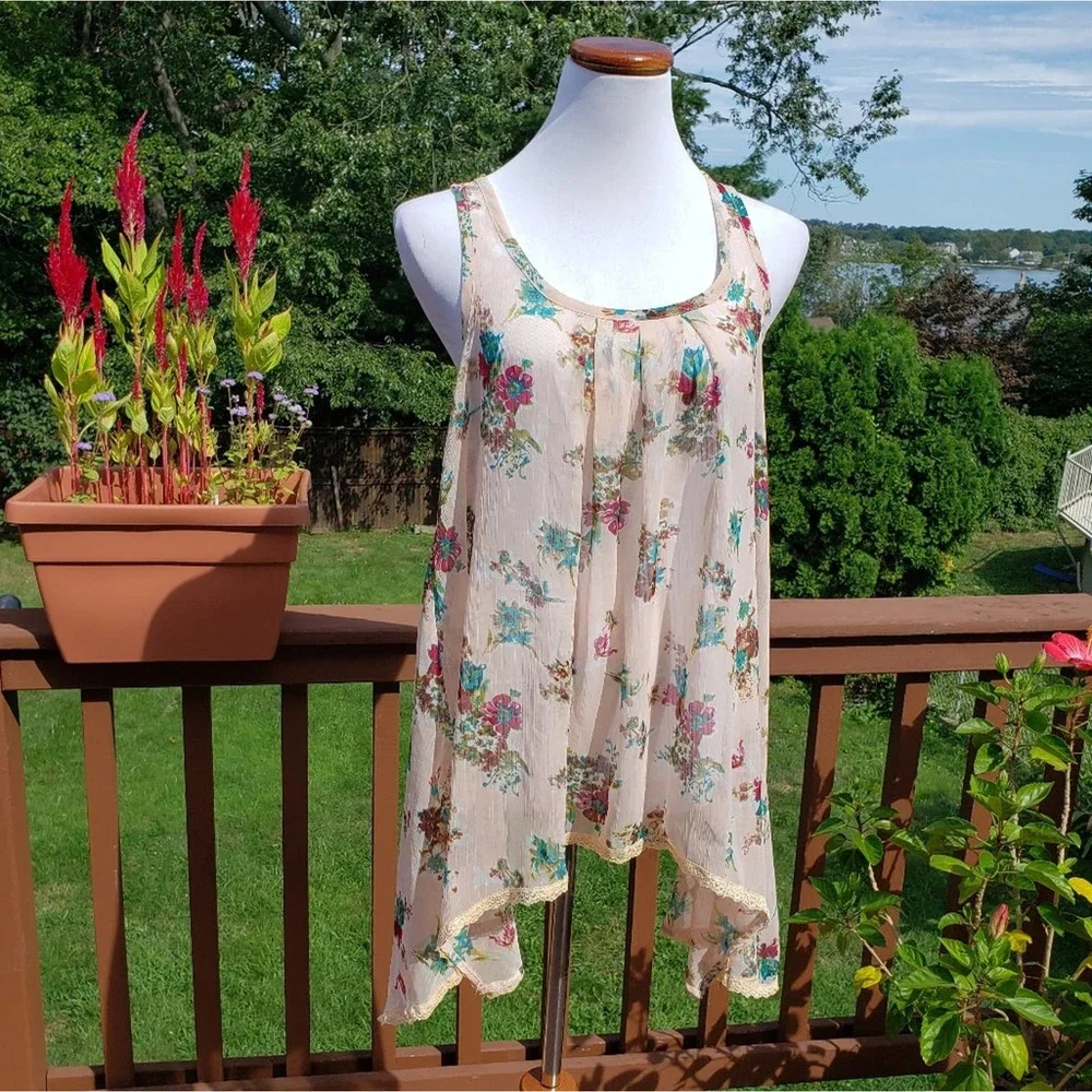 Tank Floral Pink Blush Sleeveless Sharkbite Cami Sz S STEVE MADDEN - Picture 3 of 10